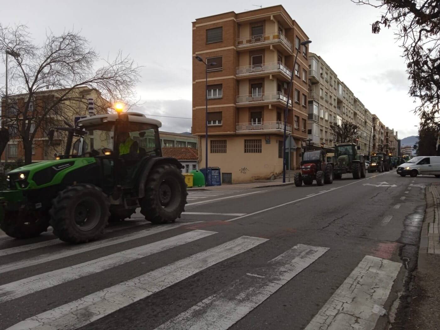 Lee más sobre el artículo Las tractoradas del sector primario llegan a Arnedo en donde los agricultores han pedido que se apueste por el producto nacional