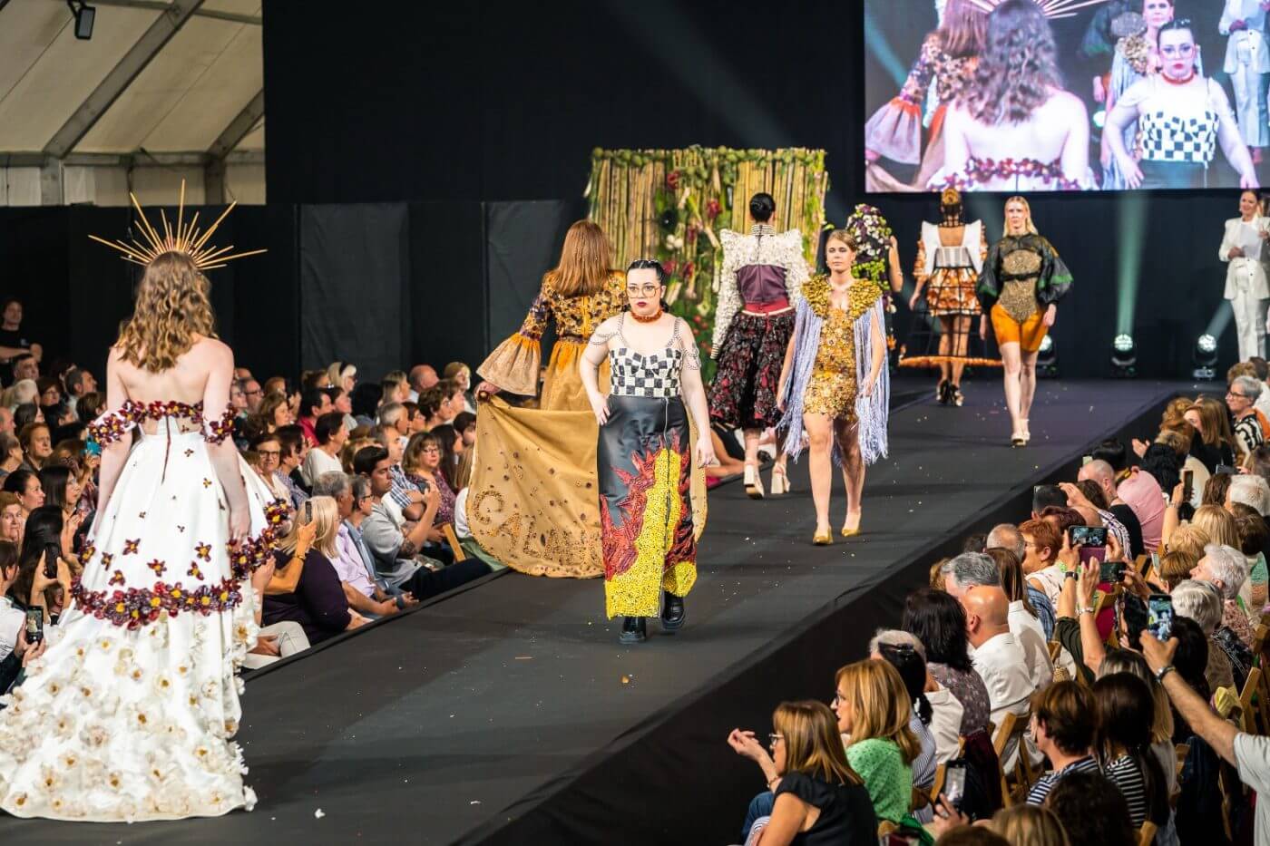 Lee más sobre el artículo Paula Ulargui, diseñadora del traje de Cristina Pedroche para las campanadas 2023, formará parte del jurado del ‘III Concurso Pasarela Ciudad de la Verdura’ de Calahorra