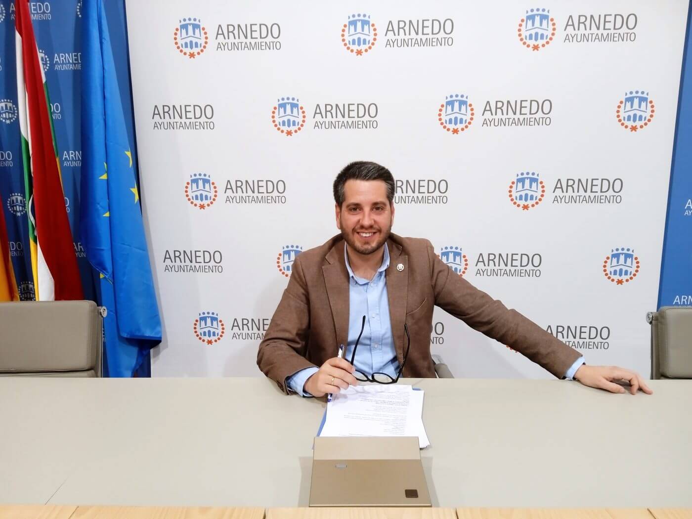 Lee más sobre el artículo El alcalde de Arnedo vuelve a pedir al Gobierno de La Rioja un plan específico de ayudas para el sector del calzado