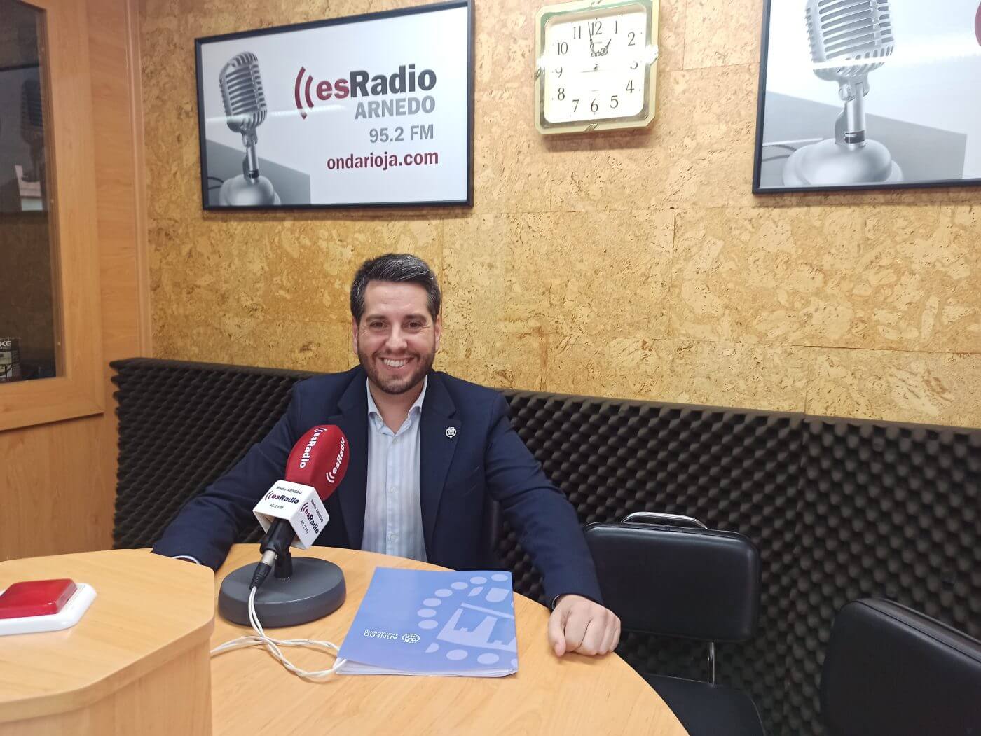 Lee más sobre el artículo El secretario general del PSOE de Arnedo y alcalde, Javier García, muestra su apoyo a Pedro Sánchez y pide rebajar la tensión política