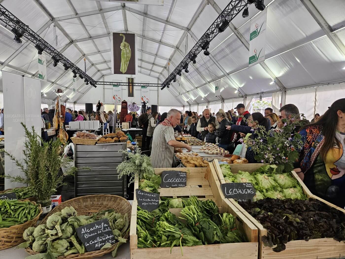 Lee más sobre el artículo El Ayuntamiento de Calahorra califica de «éxito» las XXVIII Jornadas Gastronómicas de la Verdura