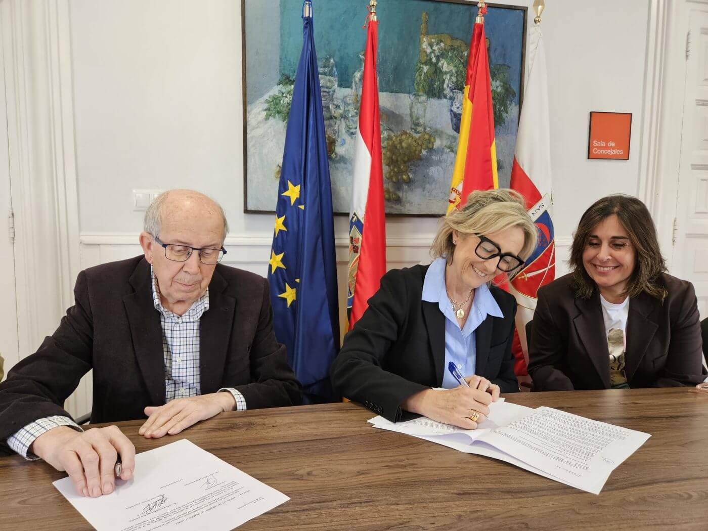 Lee más sobre el artículo El Ayuntamiento de Calahorra subvenciona con 15.000 euros a la Asociación Amigos de la Catedral