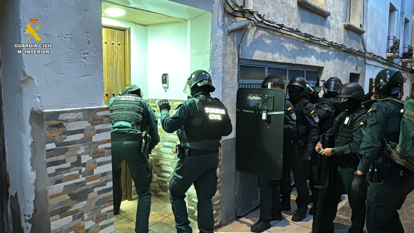 Lee más sobre el artículo La Guardia Civil desmantela en Calahorra la cadena de distribución de droga en La Rioja Baja