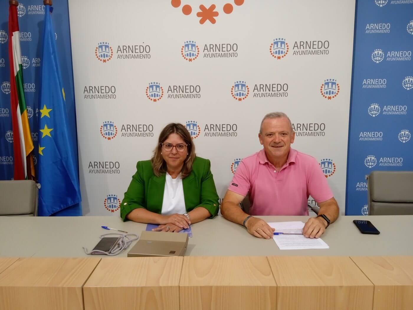 Lee más sobre el artículo El cambio de la iluminación a led de varias calles del centro de Arnedo supondrá un ahorro de 10.000 euros al año para el Ayuntamiento