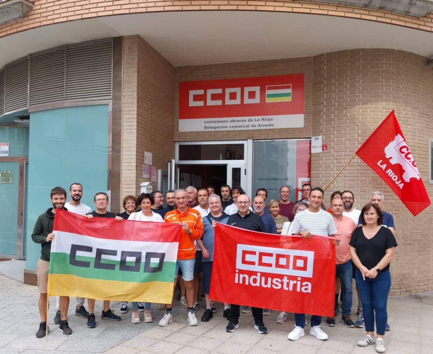 Lee más sobre el artículo CCOO Industria de La Rioja pide soluciones a la falta de relevo generacional y a la externalización en el sector del calzado
