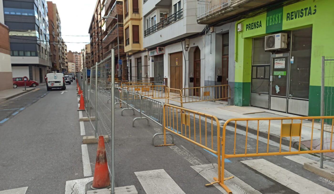 Lee más sobre el artículo Comienzan en Calahorra los trabajos de renovación de la red de abastecimiento de agua potable de la calle Bebricio