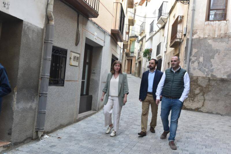 Lee más sobre el artículo El Gobierno de La Rioja subvenciona con 122.669 euros las obras de mejora de la red de distribución de agua potable en Cervera, Valdegutur y Cabretón