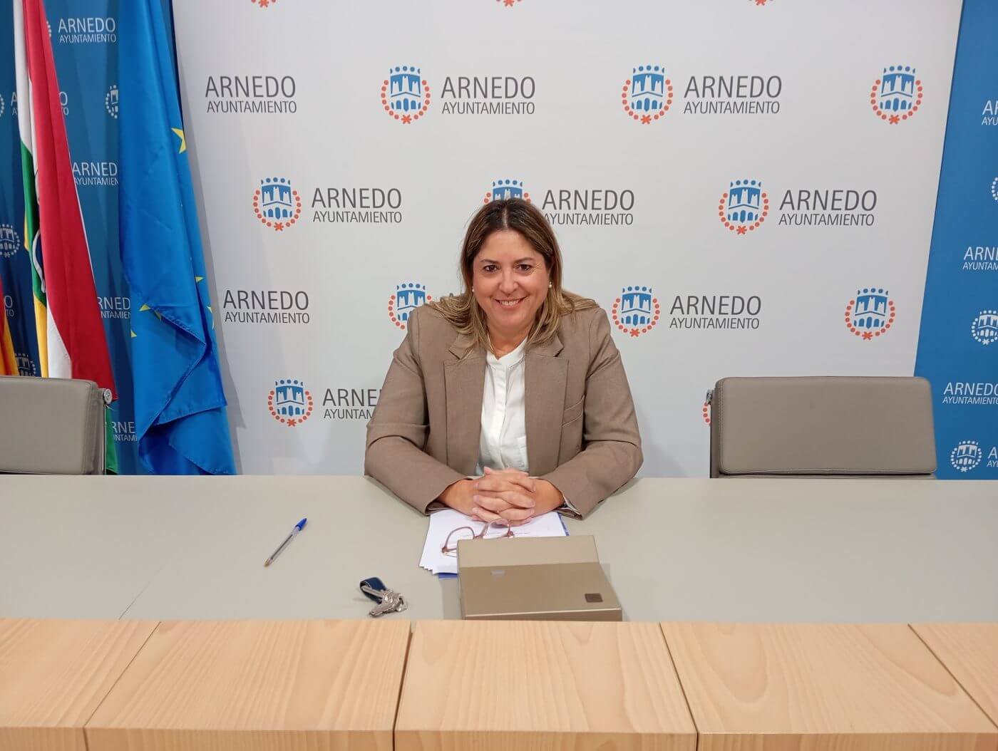 Lee más sobre el artículo Rosa Herce se pronuncia sobre las ayudas al sector del Calzado y defiende el cierre del bar de la Baronesa de Arnedo