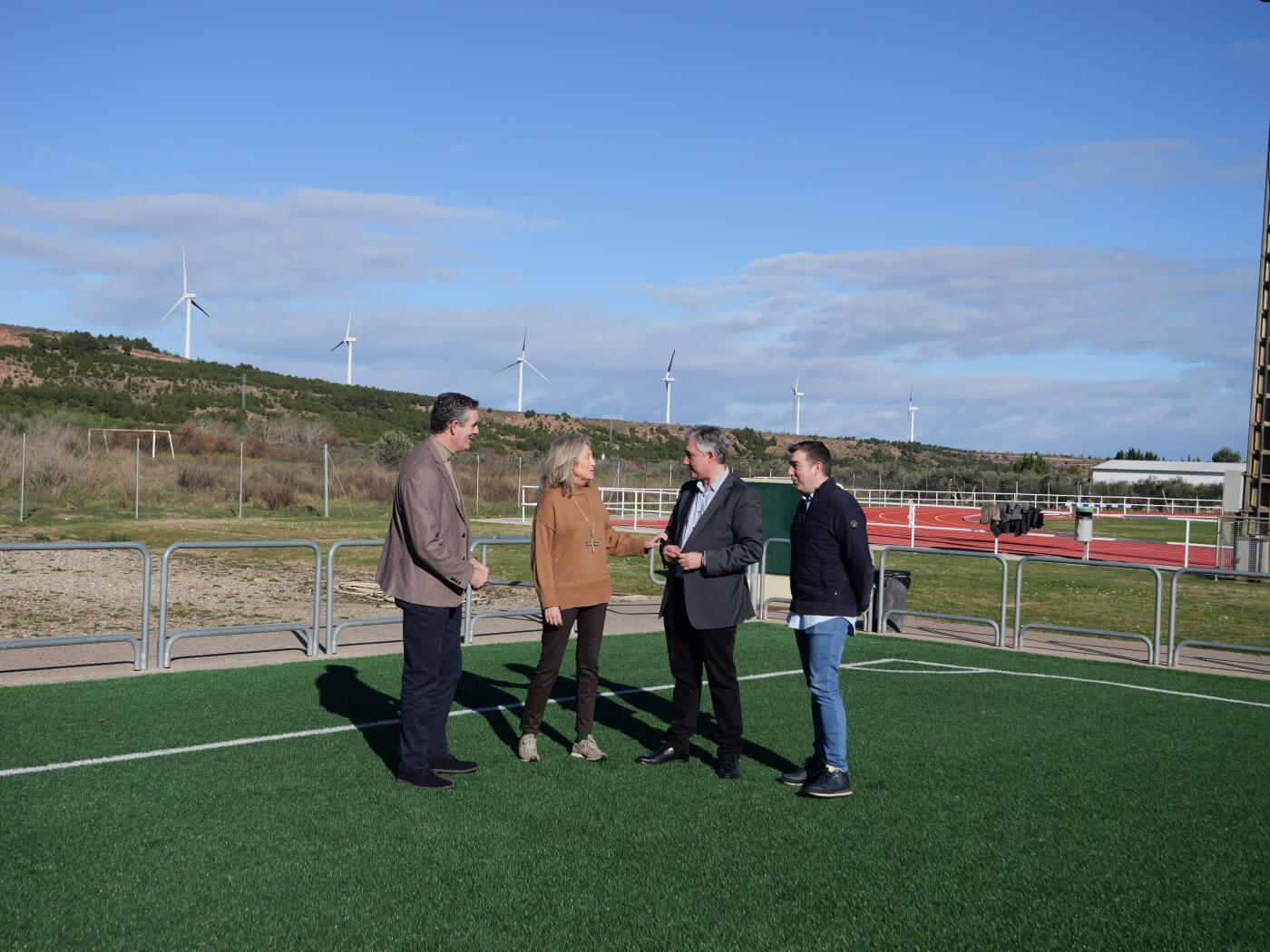 Lee más sobre el artículo El Gobierno de La Rioja apoyará con 750.000 euros la construcción de un nuevo campo de fútbol de césped artificial en Calahorra