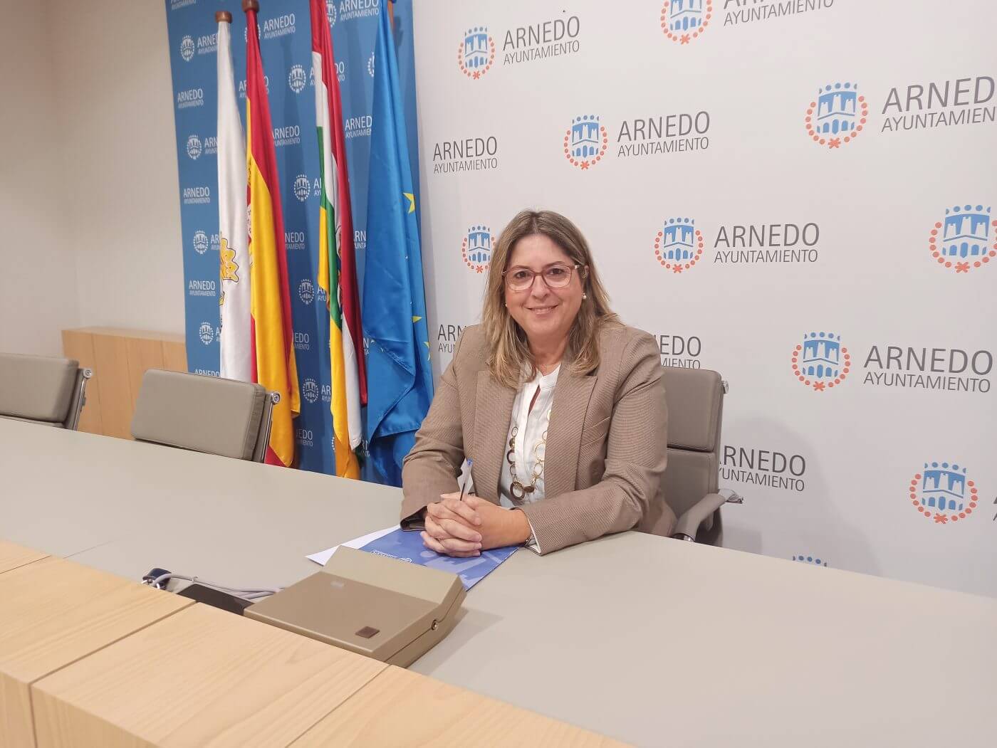 Lee más sobre el artículo La vicealcaldesa de Arnedo afea al PP local que achaque al Gobierno central la menor financiación de la ayuda a domicilio por parte del Gobierno de La Rioja a los ayuntamientos