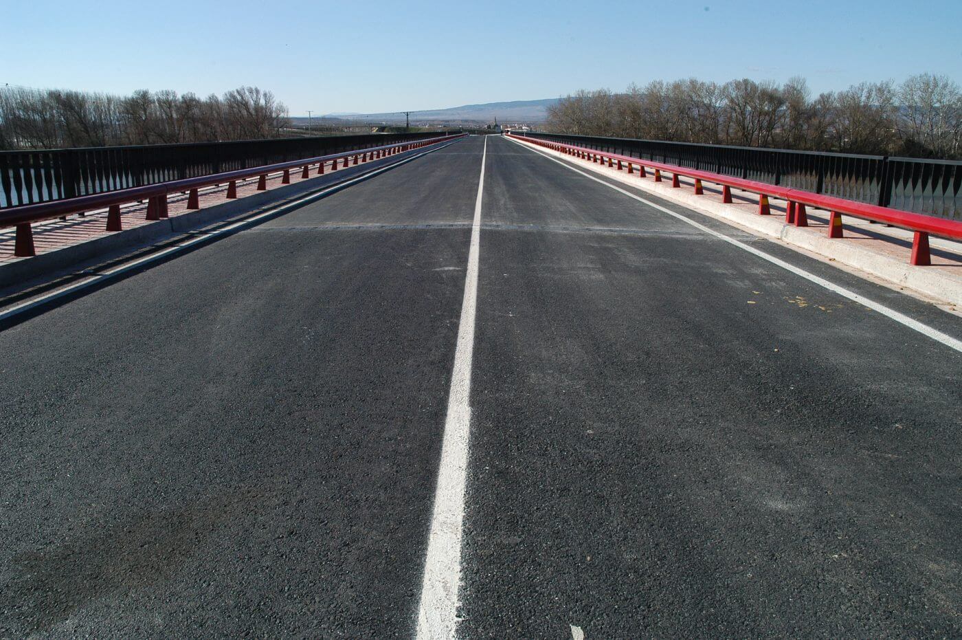 Lee más sobre el artículo El Gobierno de La Rioja impulsa la construcción de la variante este de Autol