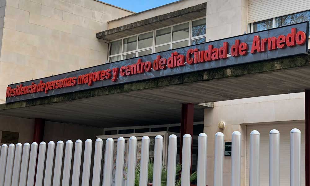 Lee más sobre el artículo El Consejo de Gobierno de La Rioja acuerda prorrogar seis meses las 139 plazas de la residencia de mayores y el centro de día de Arnedo por 1,88 millones de euros