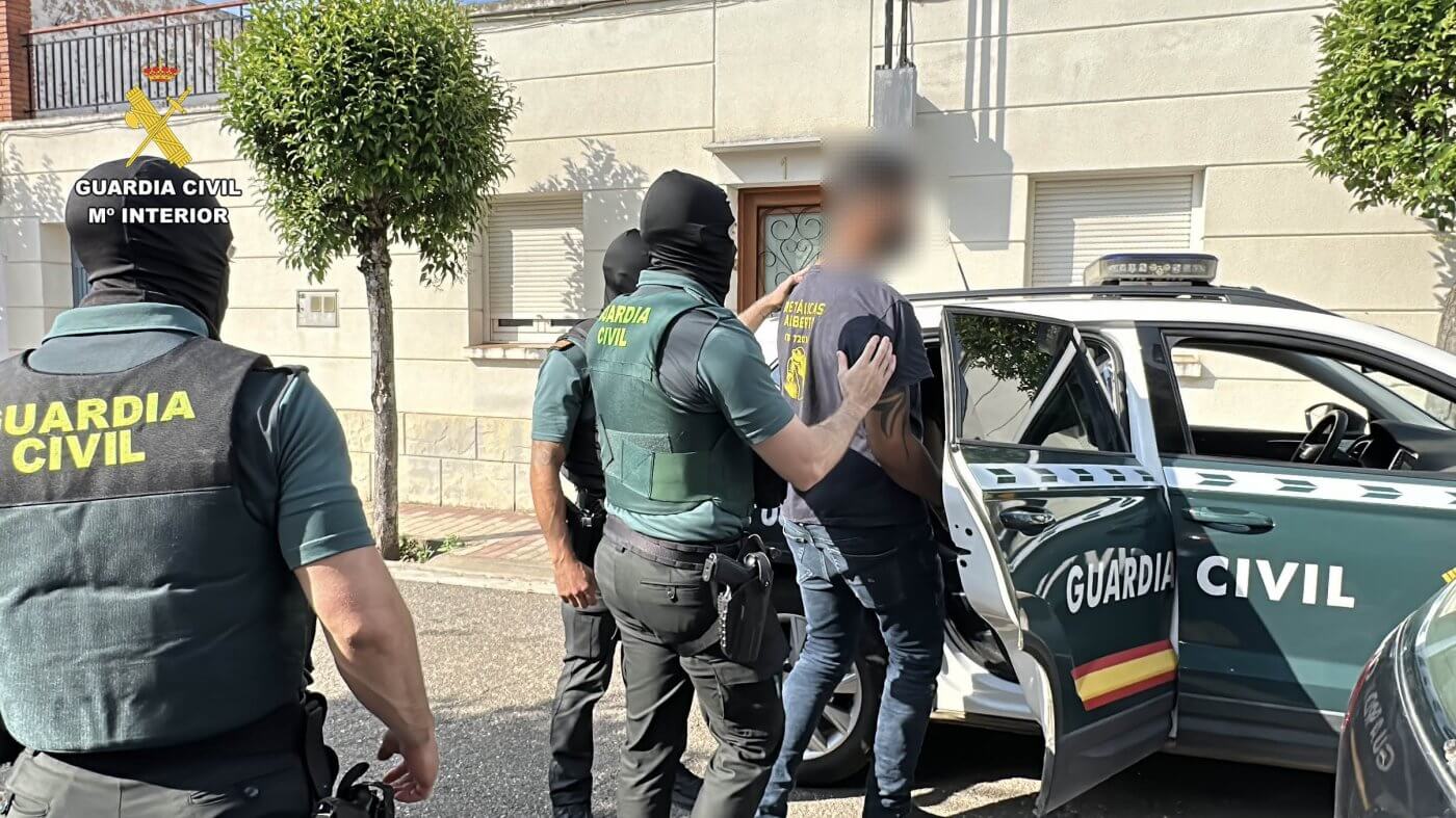 Lee más sobre el artículo La Guardia Civil desmantela tres puntos muy activos de droga en Calahorra