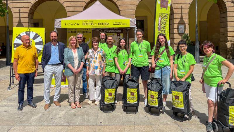 Lee más sobre el artículo Una nueva campaña de sensibilización para fomentar el uso del contenedor marrón visitará 128 municipios de La Rioja hasta noviembre