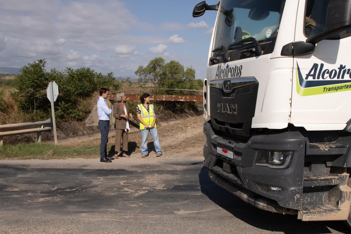 Lee más sobre el artículo El Gobierno de La Rioja invierte más de 600.000 euros en mejorar la seguridad vial de la carretera LR-482 que conecta Calahorra y Murillo de Calahorra
