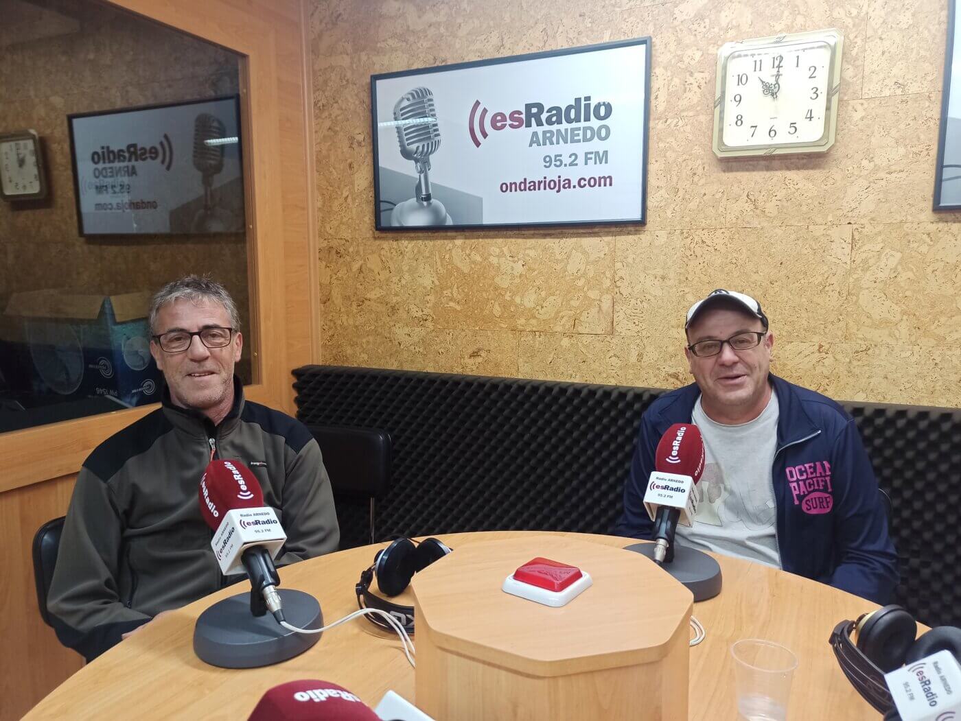 Lee más sobre el artículo IU Arnedo pide a PP y PSOE que dejen de tirarse todos los días los trastos a la cabeza» y vayan de la mano en beneficio de la localidad