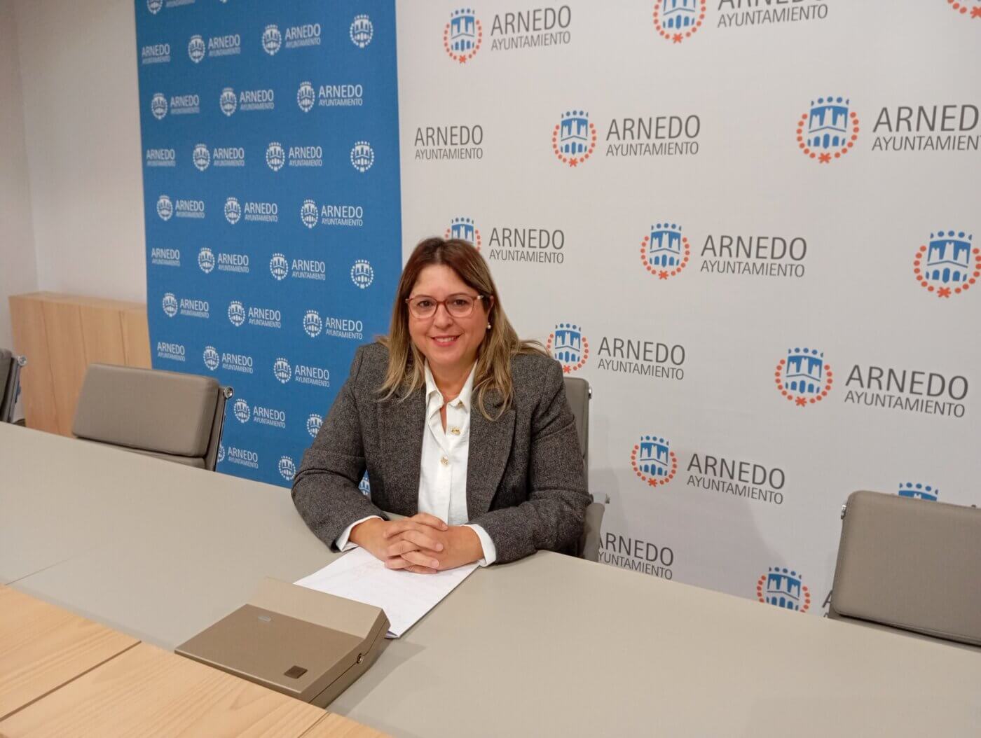 Lee más sobre el artículo La Junta de Gobierno local del Ayuntamiento de Arnedo aprueba certificación final obras peña castillo e incremento acuerdo gestión tributaria ejecutiva