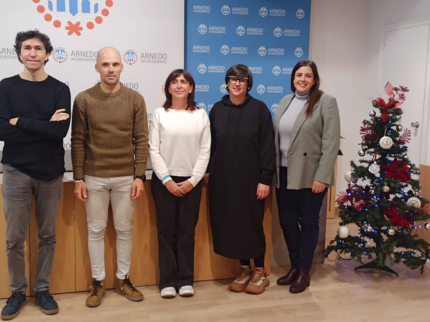 Lee más sobre el artículo Una quincena de jóvenes participa ya en el proyecto ‘Arnedo EnReda’ que impulsan la Fundación Pioneros y el Ayuntamiento