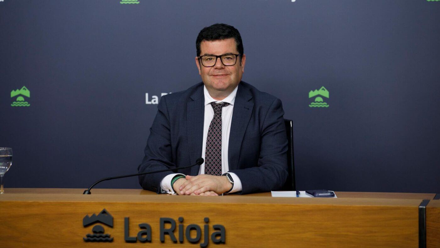 Lee más sobre el artículo El Gobierno de La Rioja licita diferentes reformas en el IES ‘Celso Díaz’ y colegio ‘Antonio Delgado’ de Arnedo y en la Escuela Hogar de Ortigosa de Cameros