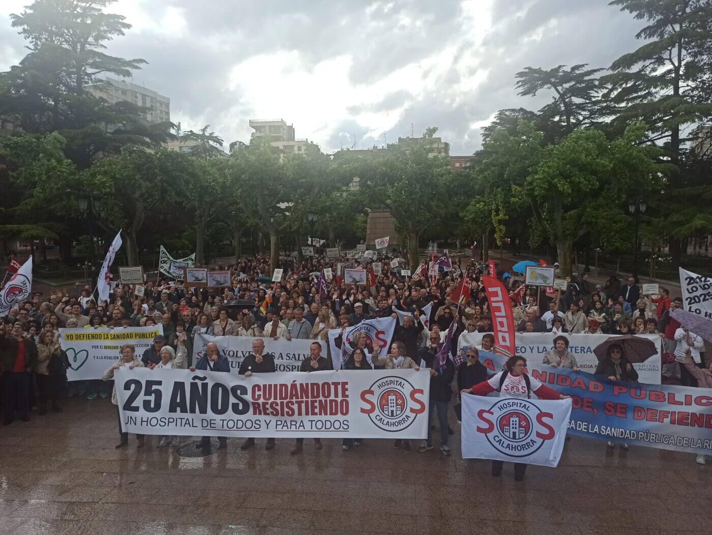 Lee más sobre el artículo La plataforma SOS Hospital de Calahorra lleva sus reivindicaciones a Logroño porque «es un hospital imprescindible y necesario» para toda La Rioja