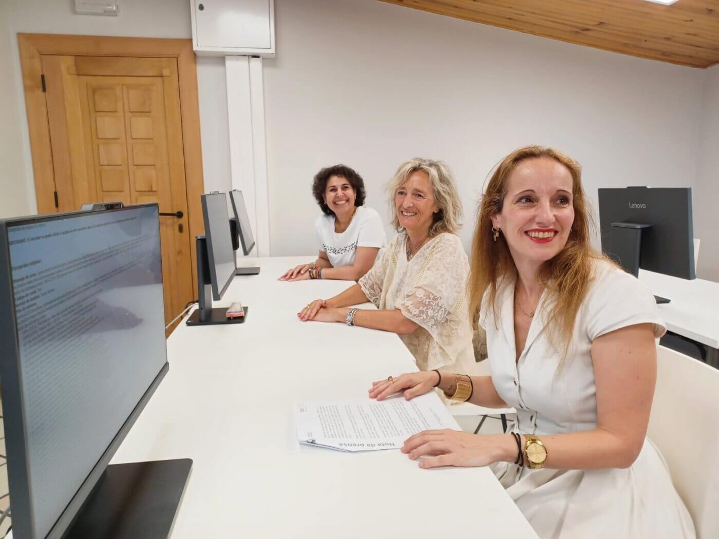 Lee más sobre el artículo Calahorra estrena aula informatizada en el centro Deán Palacios para los exámenes teóricos del carnet de conducir