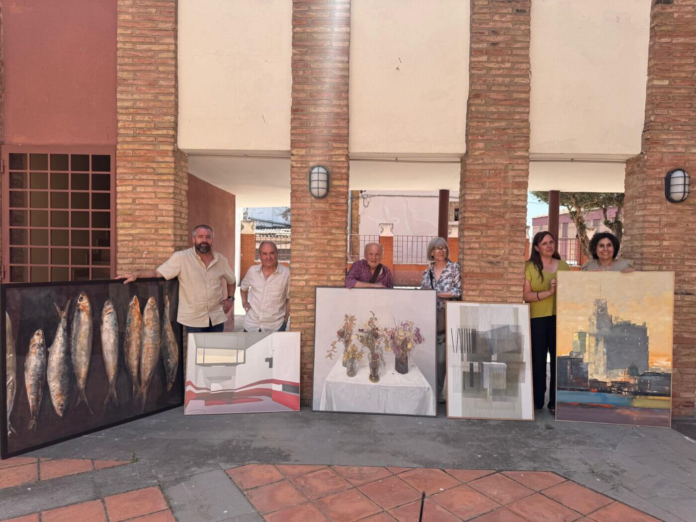 Lee más sobre el artículo El cuadro ‘Familia de flores’ de Fernando José García Medina, ganador del XXX Certamen Nacional de Pintura ‘Ciudad de Calahorra’