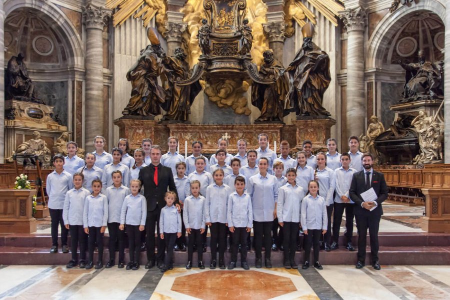 CORO CUCHUFLETE VATICANO 3