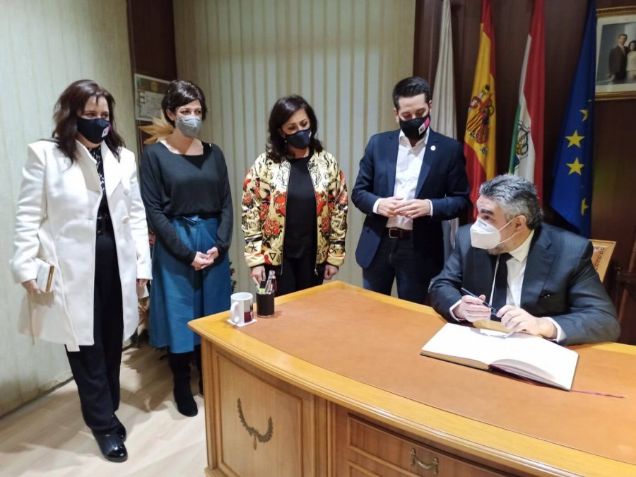 MINISTRO CULTURA EN ARNEDO 1
