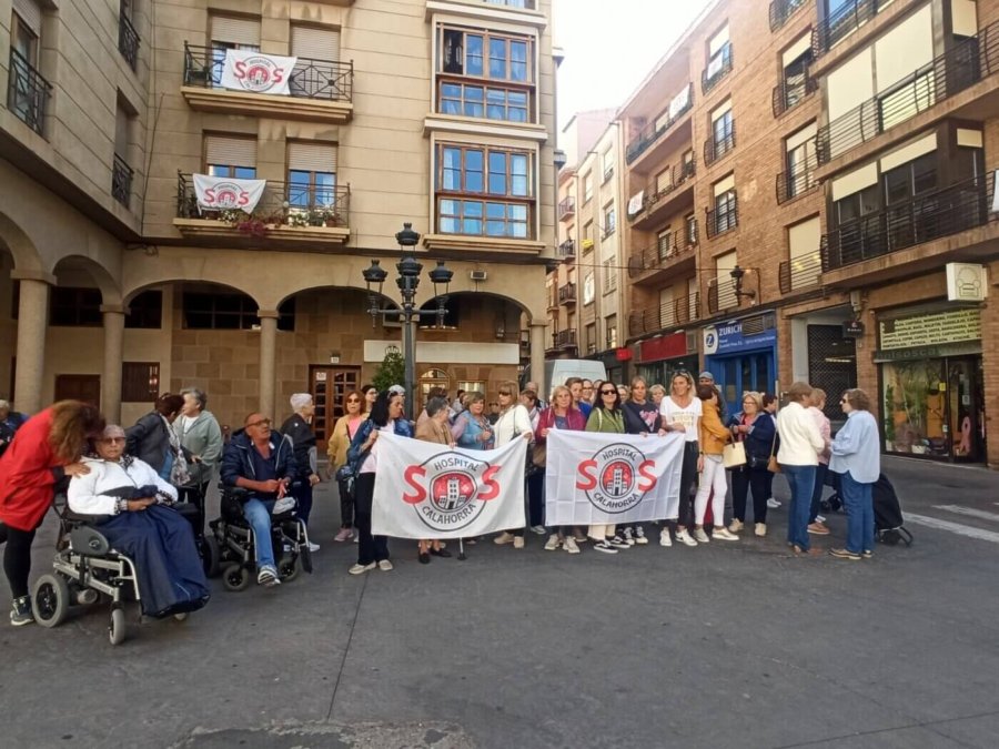 CONCENTRACION HOSPITAL CALAHORRA 15 oct 1