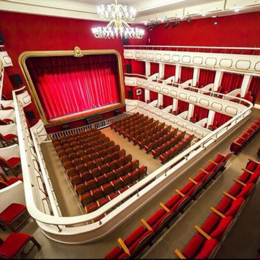 CALAHORRA teatro Ideal interior