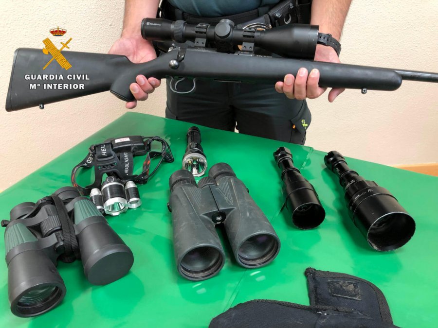 DETENIDOS POR CAZA FURTIVA