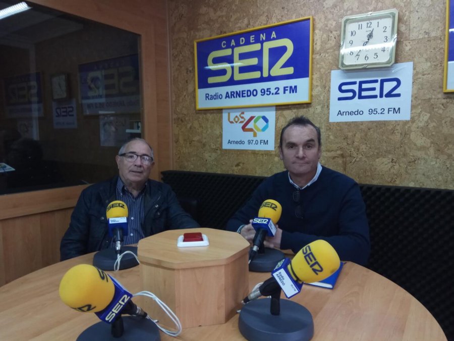 TOÑO EGUIZABAL Y CARLOS TOMÁS radio