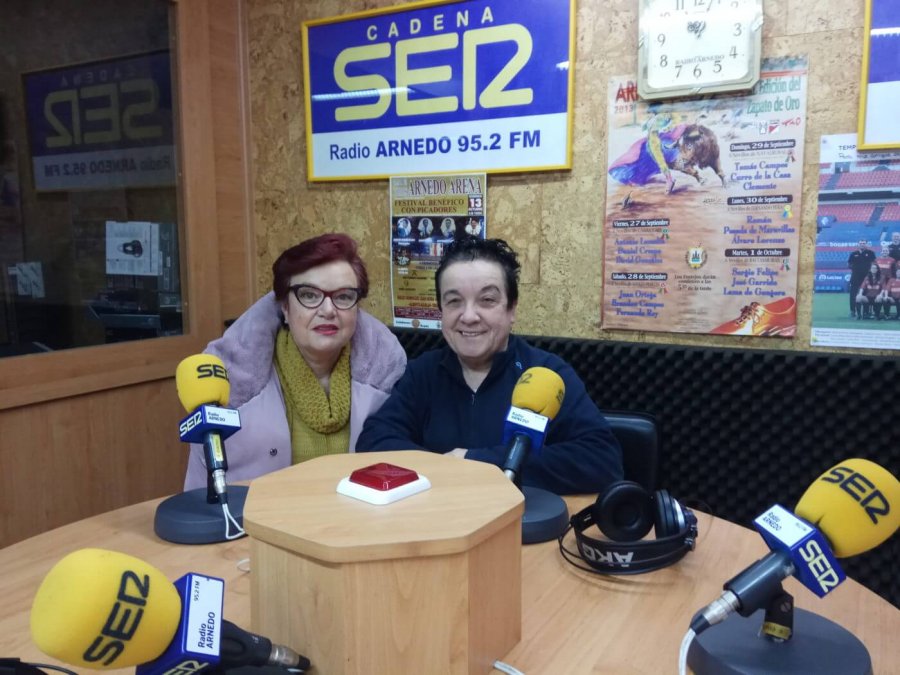 AECC MARIA JESUS RUIZ E ISABEL VICENTE