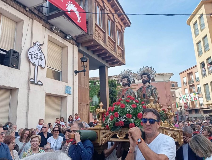 PROCESION ROBO SANTOS 1