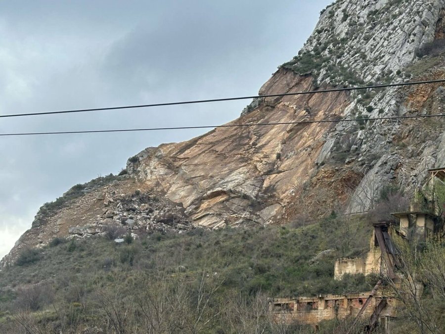 ARNEDILLO desprendimiento ladera 2