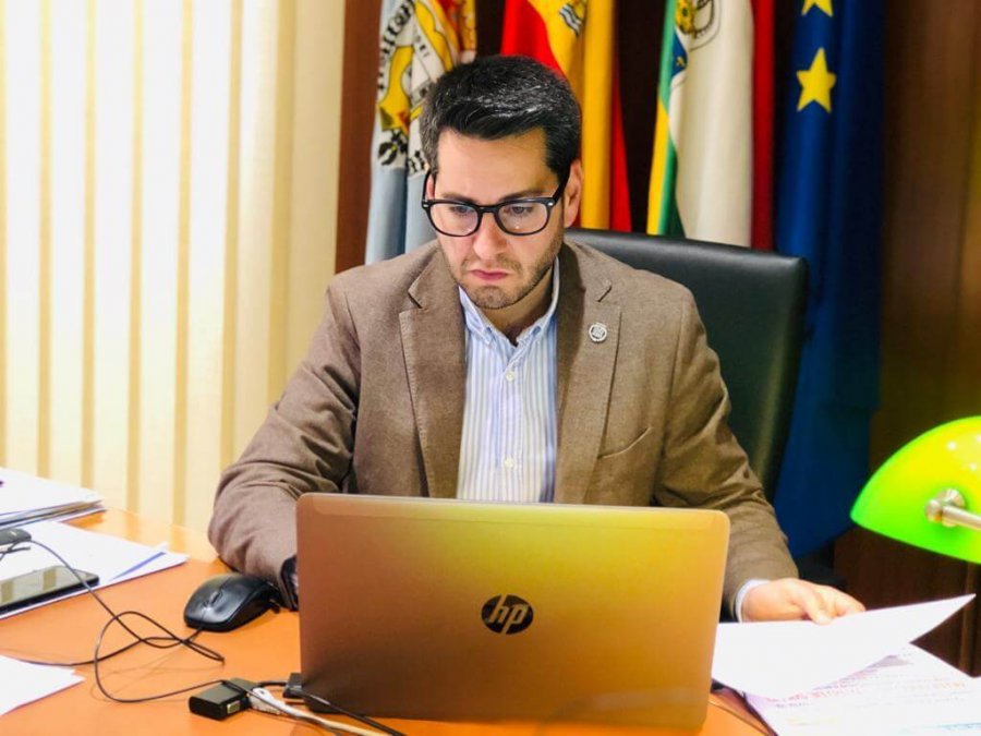 ARNEDO alcalde rueda prensa facebook 1