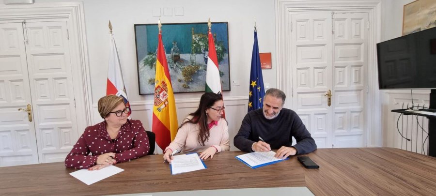 CALAHORRA convenio cruz roja