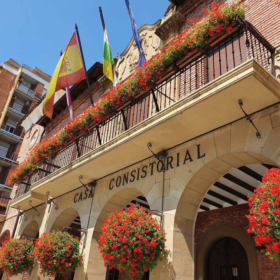 CALAHORRA ayuntamiento fachada