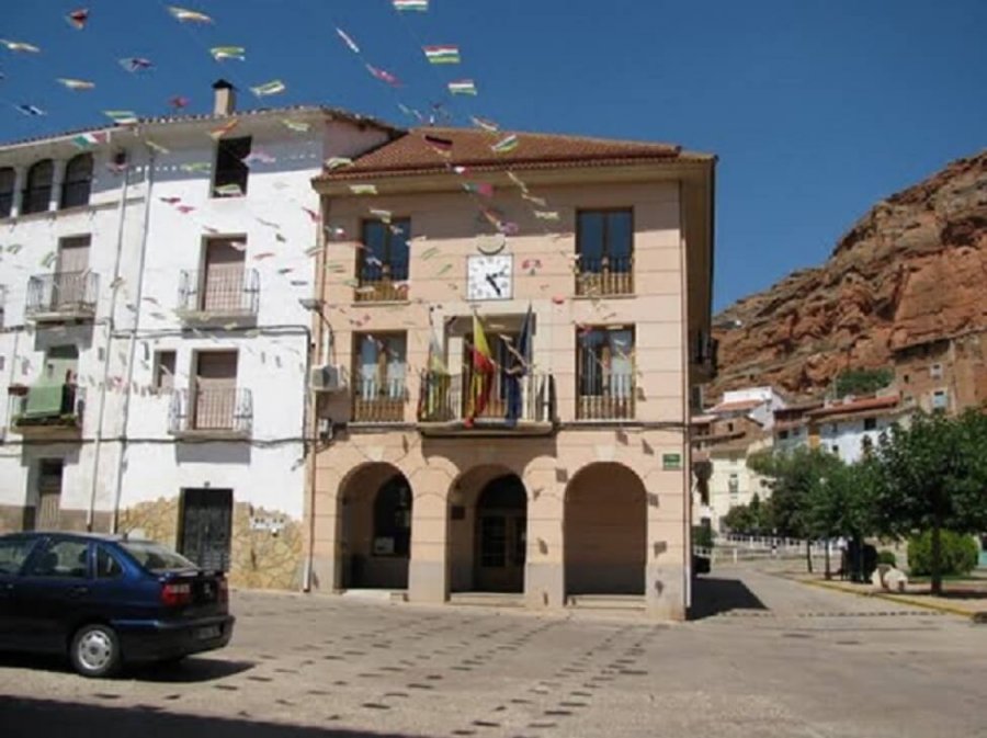 HERCE FACHADA AYTO 32