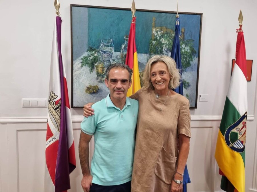 CALAHORRA Renuncia Féliz Cristóbal
