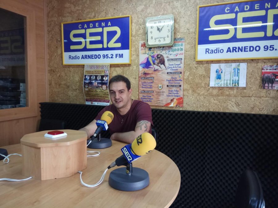SACERDOTE ALFONSO SAENZ RADIO