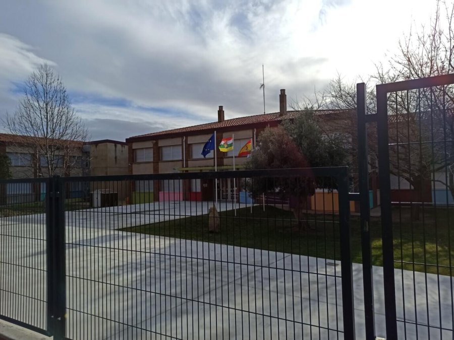 COLEGIO ANTONIO DELGADO 2