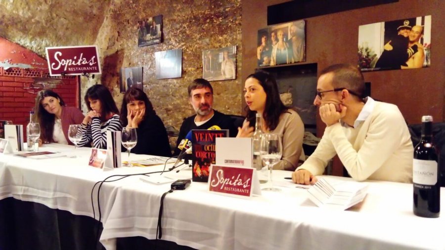 OCTUBRE CORTO RUEDA PRENSA PREMIOS