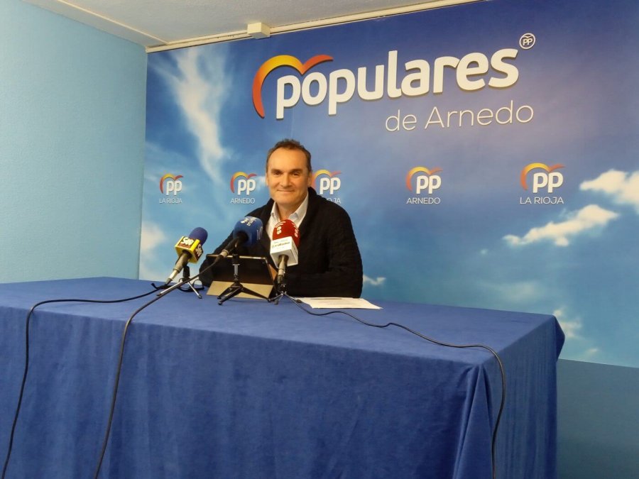 TOÑO EGUIZABAL rueda 8 nov