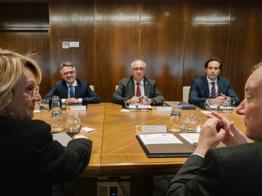 FICE REUNION MINISTRO 12 MAYO 1