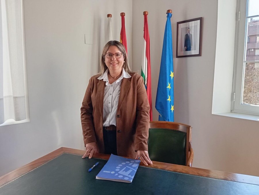 ROSA HERCE junta 13 marzo