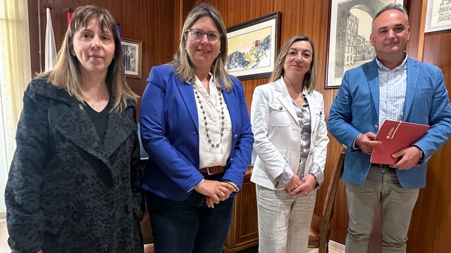 RECTORA UR EN ARNEDO Univ Experiencia (1)