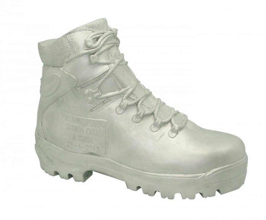 bota isasa