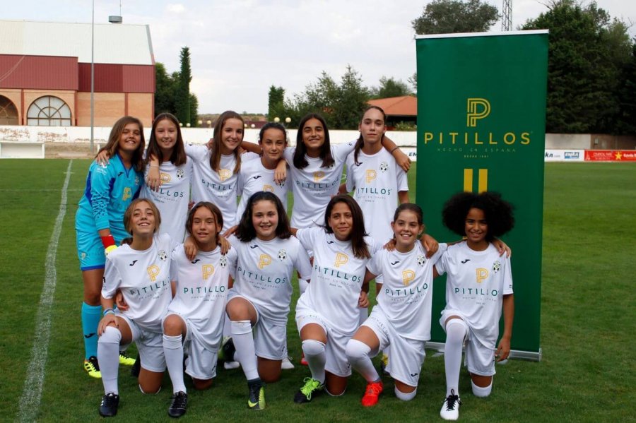 ESCUELA FUTBOL ARNEDO CHICAS 2