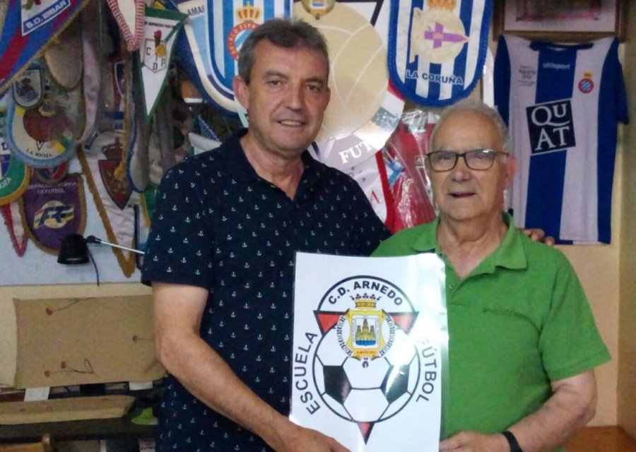 CARITAS DONATIVO DE ESCUELA FUTBOL CARITAS DONATIVO DE ESCUELA FUTBOL